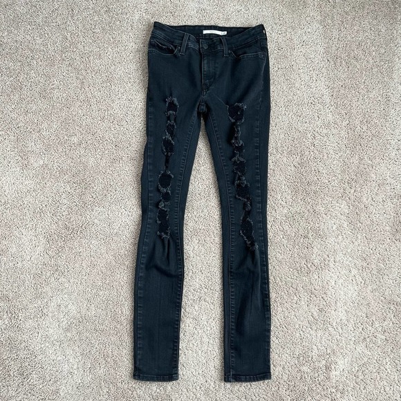 LEVI'S 711 Black Distressed Trashed Ripped Skinny Leg Mid Rise Stretch Jeans 26 - Picture 1 of 7